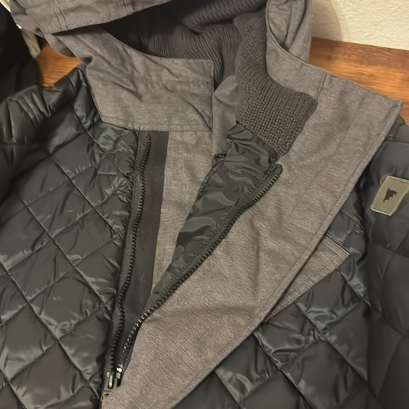 Burton men’s long jacket - Picture 4 of 9